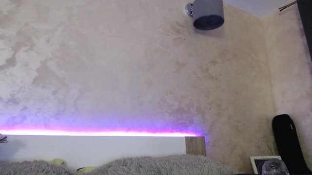 Gallery image thumbnail from Vikki's myfreecams stream on, 12/10/2023, 01:31 image 3 of 20