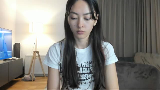 Gallery image thumbnail from Vikki's myfreecams stream on, 08/14/2024, 24:41 image 19 of 20
