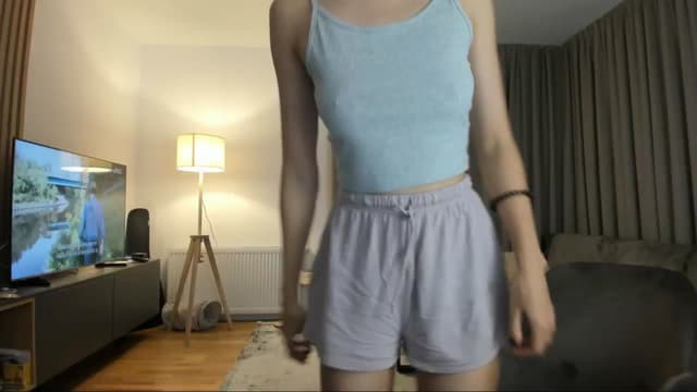 Gallery image thumbnail from Vikki's myfreecams stream on, 10/07/2024, 23:39 image 5 of 20