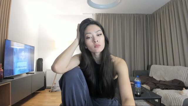 Gallery image thumbnail from Vikki's myfreecams stream on, 12/12/2024, 24:06 image 2 of 20