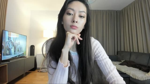 Gallery image thumbnail from Vikki's myfreecams stream on, 12/19/2024, 24:01 image 4 of 20