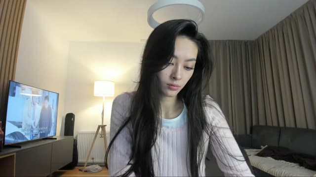 Gallery image thumbnail from Vikki's myfreecams stream on, 12/19/2024, 01:20 image 15 of 20
