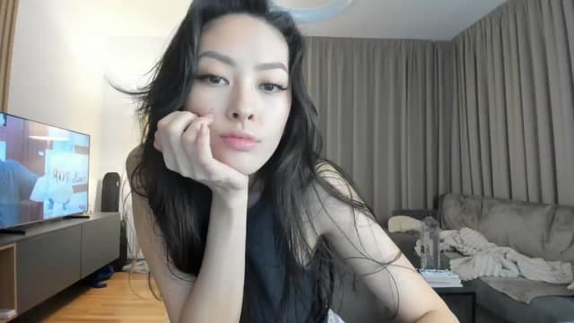 Gallery image thumbnail from Vikki's myfreecams stream on, 01/13/2025, 24:38 image 3 of 20