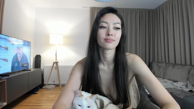 Gallery image thumbnail from Vikki's myfreecams stream on, 01/14/2025, 01:06 image 18 of 20