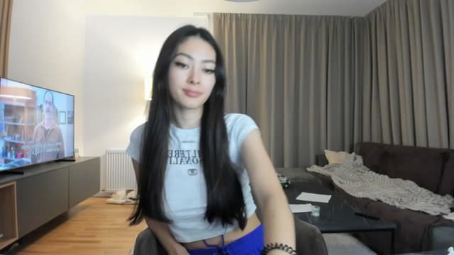 Gallery image thumbnail from Vikki's myfreecams stream on, 02/01/2025, 24:13 image 15 of 20