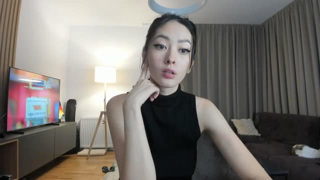 Gallery image thumbnail from Vikki's myfreecams stream on, 02/08/2025, 24:42 image 10 of 20