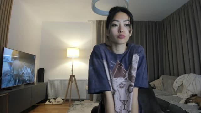 Gallery image thumbnail from Vikki's myfreecams stream on, 04/10/2025, 23:41 image 1 of 20
