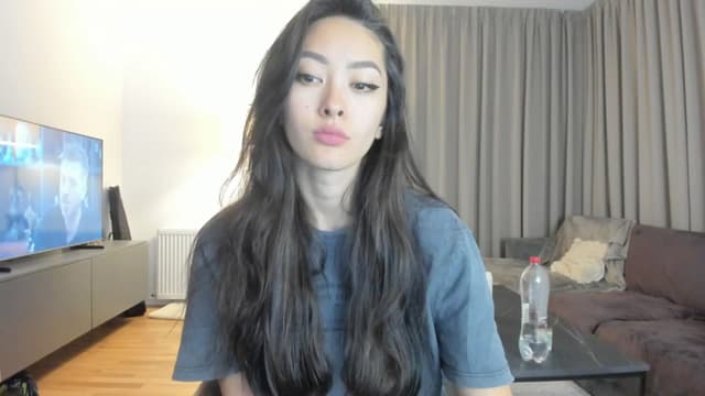 Gallery image thumbnail from Vikki's myfreecams stream on, 04/13/2025, 22:14 image 8 of 20