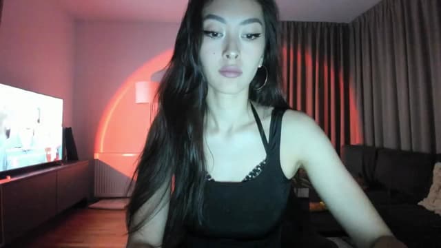 Gallery image thumbnail from Vikki's myfreecams stream on, 04/14/2025, 21:33 image 9 of 20