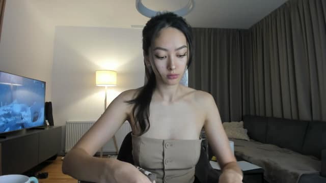 Gallery image thumbnail from Vikki's myfreecams stream on, 04/30/2025, 23:49 image 1 of 20