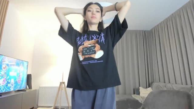 Gallery image thumbnail from Vikki's myfreecams stream on, 06/02/2025, 24:22 image 4 of 20