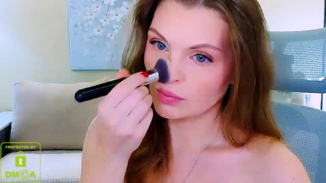 Gallery image thumbnail from Vivia's myfreecams stream on, 02/12/2026, 13:09 image 15 of 20