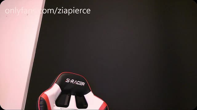 Gallery image thumbnail from Zia_P's myfreecams stream on, 07/19/2023, 01:20 image 12 of 20