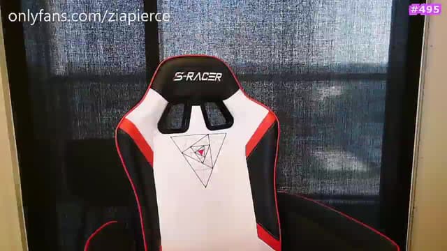 Gallery image thumbnail from Zia_P's myfreecams stream on, 07/23/2023, 22:23 image 9 of 20