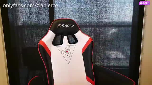 Gallery image thumbnail from Zia_P's myfreecams stream on, 07/23/2023, 22:23 image 5 of 20
