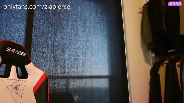 Gallery image thumbnail from Zia_P's myfreecams stream on, 07/25/2023, 22:50 image 18 of 20