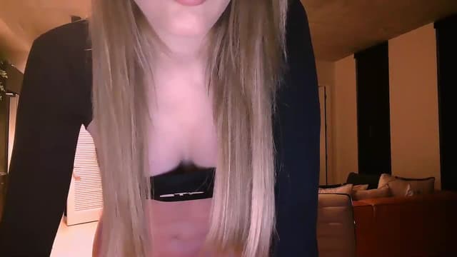 Gallery image thumbnail from Zia_P's myfreecams stream on, 12/05/2023, 05:13 image 6 of 20