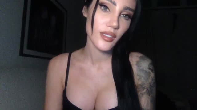 Gallery image thumbnail from Zia_P's myfreecams stream on, 05/08/2024, 01:37 image 20 of 20