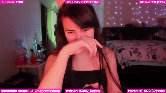 Gallery image thumbnail from Zobot's myfreecams stream on, 03/23/2025, 07:14 image 7 of 20