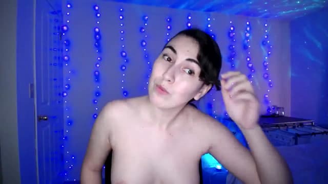 Gallery image thumbnail from Zobot's myfreecams stream on, 12/05/2025, 06:38 image 8 of 20