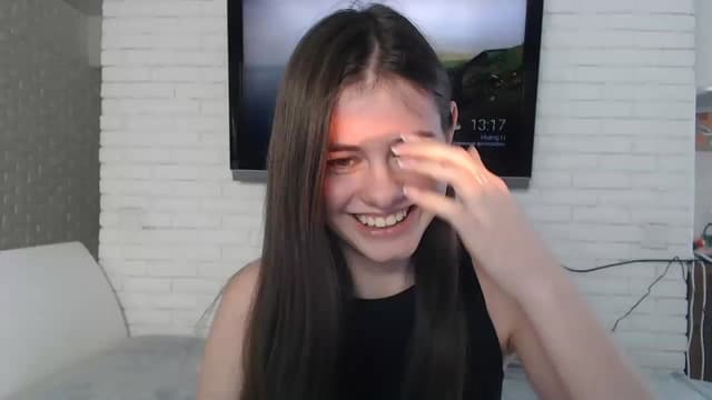 Gallery image thumbnail from ZoeMI's myfreecams stream on, 05/03/2023, 10:33 image 3 of 20
