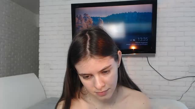 Gallery image thumbnail from ZoeMI's myfreecams stream on, 05/08/2023, 10:47 image 16 of 20