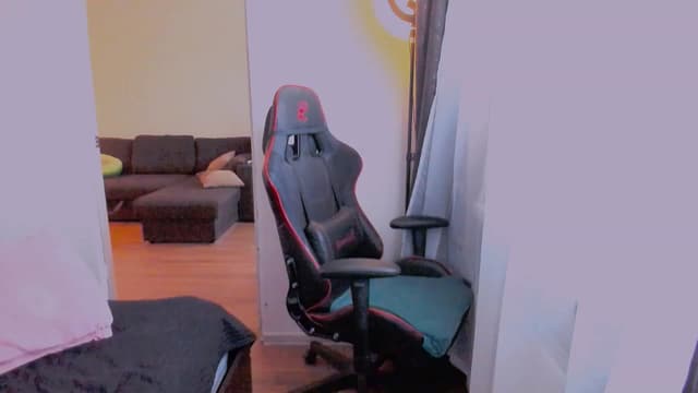 Gallery image thumbnail from al_ma's myfreecams stream on, 05/11/2023, 04:52 image 13 of 20