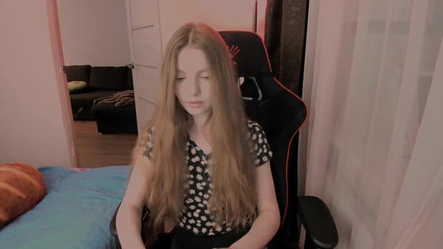 Gallery image thumbnail from al_ma's myfreecams stream on, 05/20/2023, 22:06 image 13 of 20