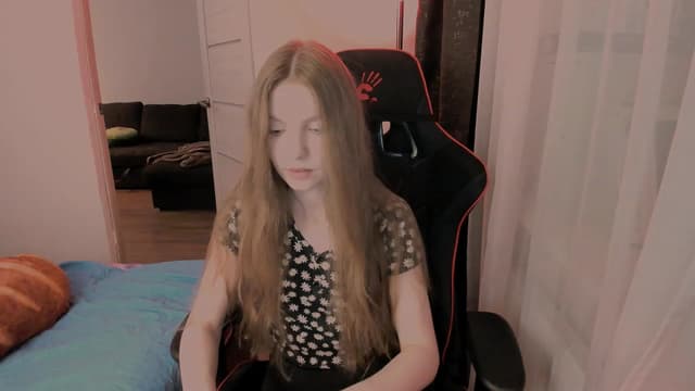 Gallery image thumbnail from al_ma's myfreecams stream on, 05/20/2023, 22:06 image 7 of 20