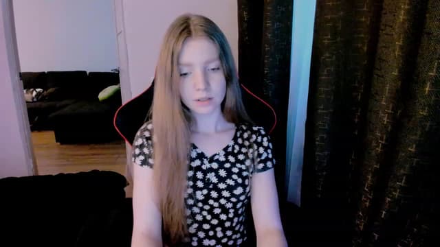 Gallery image thumbnail from al_ma's myfreecams stream on, 06/11/2023, 01:07 image 4 of 20