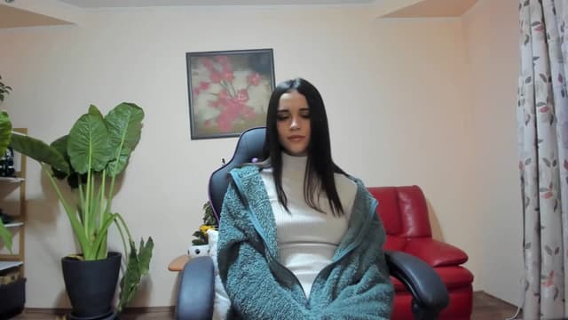 Gallery image thumbnail from aorra's myfreecams stream on, 10/09/2025, 16:24 image 1 of 20