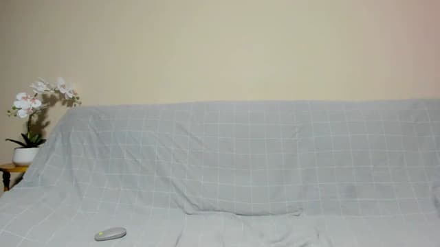 Gallery image thumbnail from aorra's myfreecams stream on, 06/28/2026, 24:13 image 6 of 20