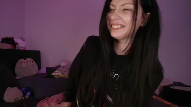 Gallery image thumbnail from aroom's myfreecams stream on, 07/13/2026, 05:18 image 15 of 20
