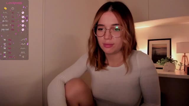 Gallery image thumbnail from cutee's myfreecams stream on, 09/05/2024, 13:02 image 8 of 20