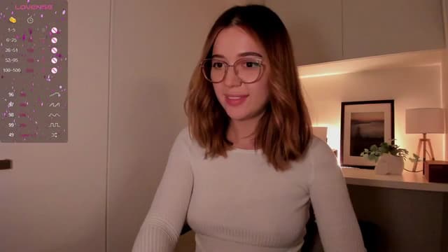 Gallery image thumbnail from cutee's myfreecams stream on, 09/05/2024, 15:25 image 20 of 20
