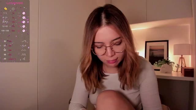 Gallery image thumbnail from cutee's myfreecams stream on, 09/05/2024, 16:54 image 9 of 20