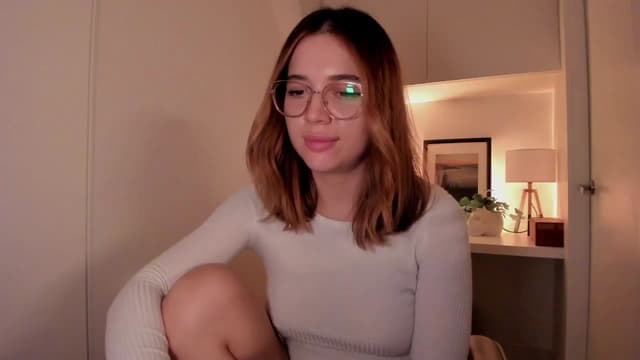 Gallery image thumbnail from cutee's myfreecams stream on, 09/05/2024, 18:30 image 20 of 20