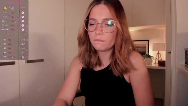 Gallery image thumbnail from cutee's myfreecams stream on, 09/11/2024, 17:12 image 11 of 20