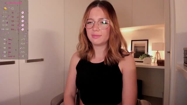 Gallery image thumbnail from cutee's myfreecams stream on, 09/11/2024, 17:12 image 7 of 20