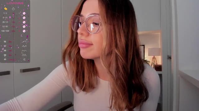 Gallery image thumbnail from cutee's myfreecams stream on, 11/04/2024, 07:03 image 10 of 20