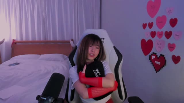 Gallery image thumbnail from daisx's myfreecams stream on, 02/15/2024, 02:47 image 10 of 20