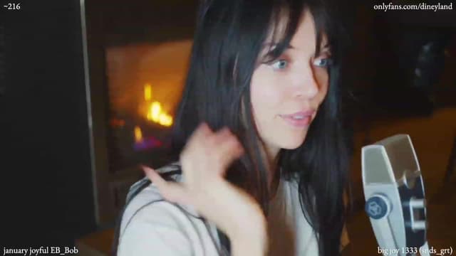 Gallery image thumbnail from diney's myfreecams stream on, 01/12/2023, 06:57 image 13 of 20