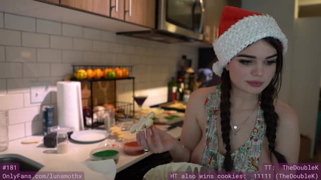 Gallery image thumbnail from eThot's myfreecams stream on, 12/23/2022, 10:28 image 9 of 20