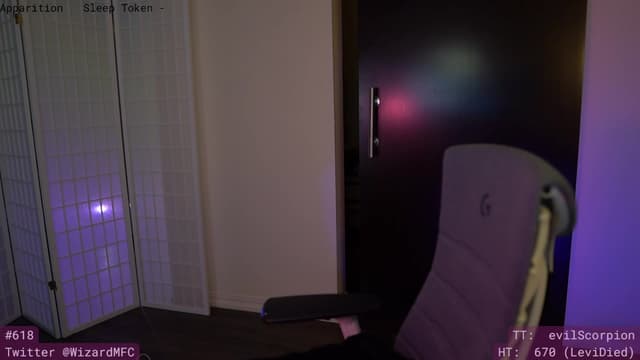 Gallery image thumbnail from eThot's myfreecams stream on, 11/25/2023, 10:06 image 19 of 20