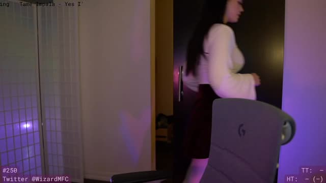 Gallery image thumbnail from eThot's myfreecams stream on, 12/02/2023, 08:31 image 1 of 20