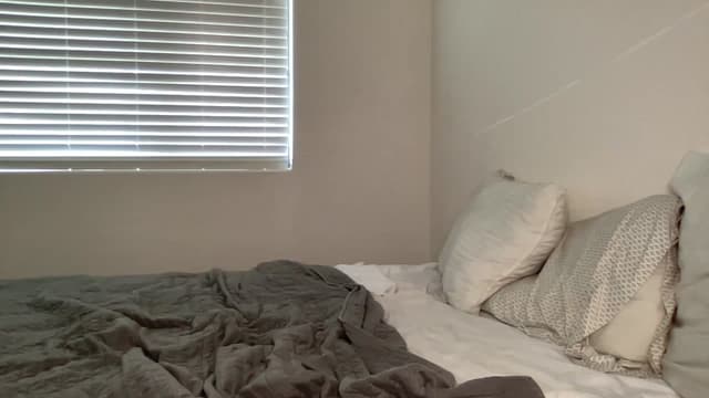 Gallery image thumbnail from ed3nn's myfreecams stream on, 05/10/2023, 24:00 image 16 of 20