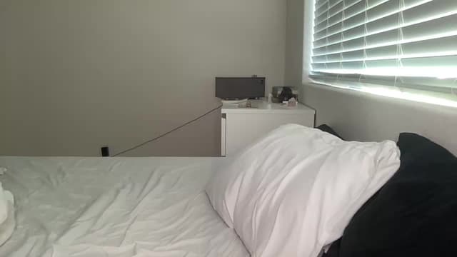 Gallery image thumbnail from ed3nn's myfreecams stream on, 05/31/2023, 01:23 image 19 of 20
