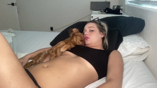 Gallery image thumbnail from ed3nn's myfreecams stream on, 06/01/2023, 24:10 image 17 of 20