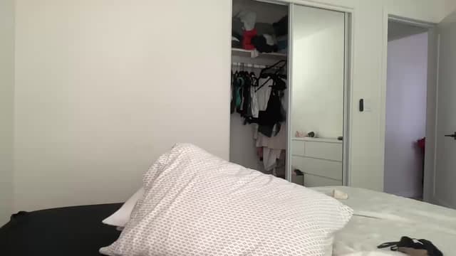 Gallery image thumbnail from ed3nn's myfreecams stream on, 06/10/2023, 01:53 image 1 of 20