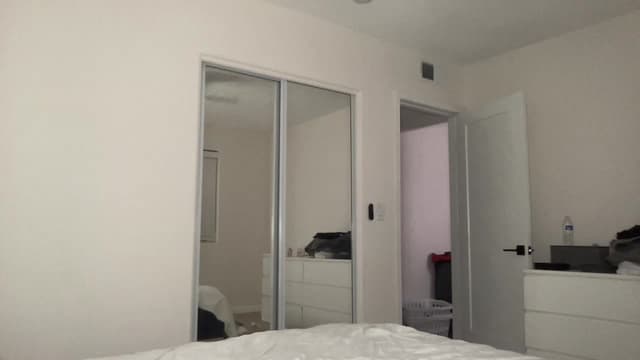 Gallery image thumbnail from ed3nn's myfreecams stream on, 06/14/2023, 04:09 image 10 of 20